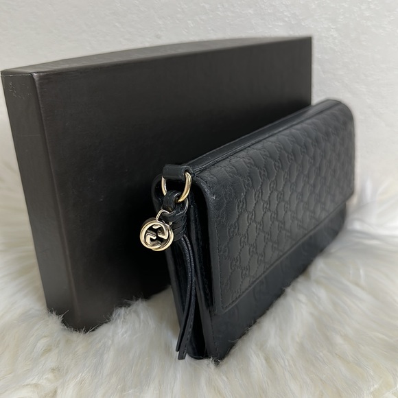 Gucci Black Embossed Leather Continental Wallet with Gold Hardware - Picture 3 of 12